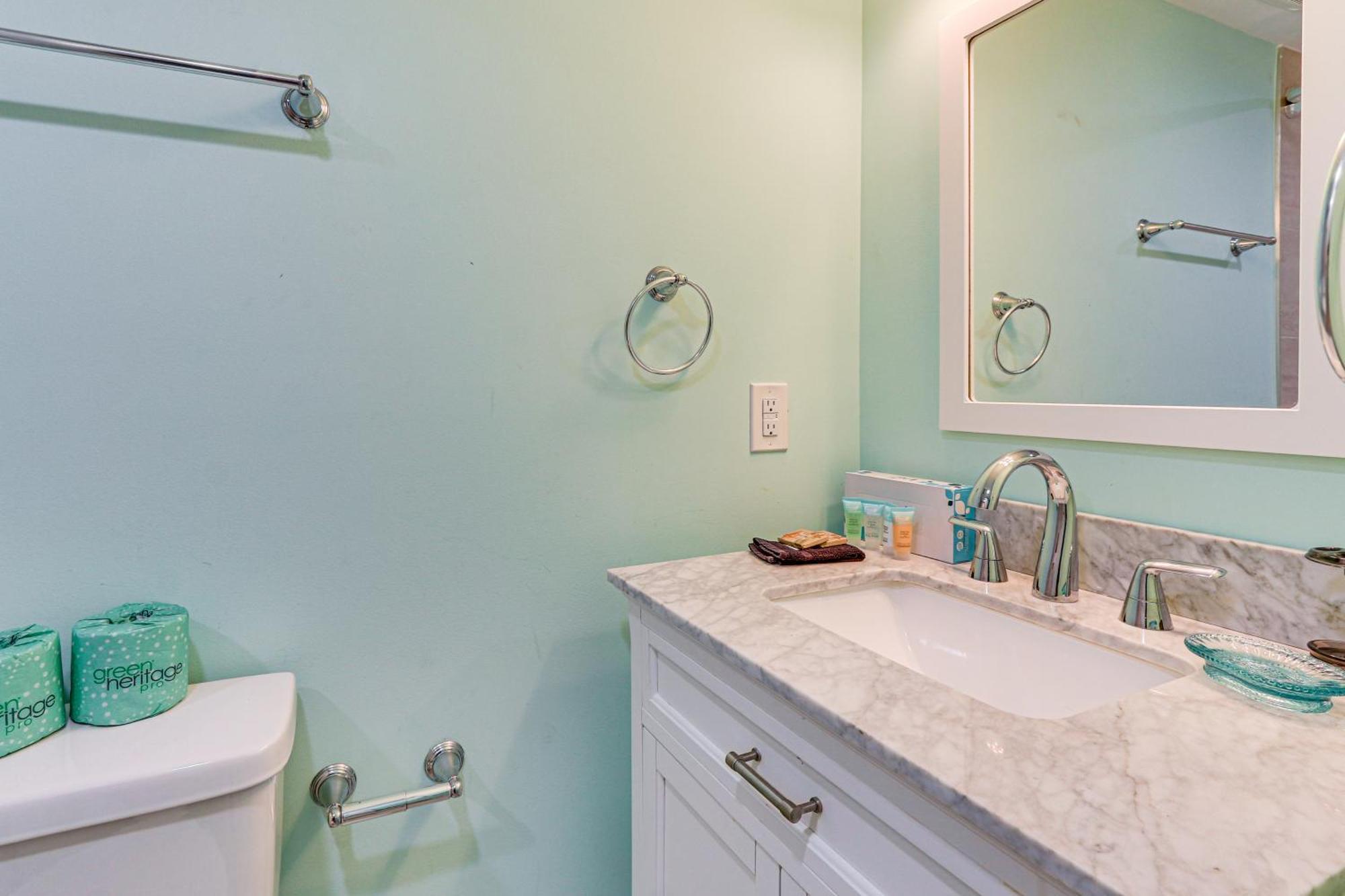 Coligny Gem With Community Perks Walk To Beach Hilton Head Island Exterior photo