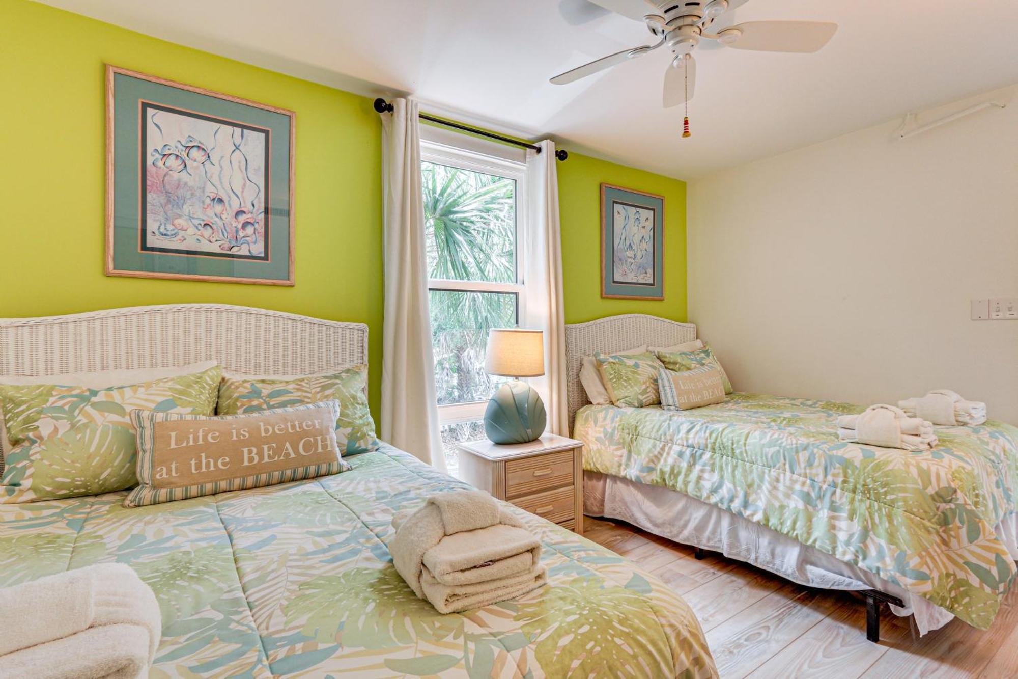Coligny Gem With Community Perks Walk To Beach Hilton Head Island Exterior photo